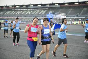 BIB: 11005, 80382
                            <button type="button" onclick="openModal(10722673)" class="btn btn-primary btn-sm float-right btn-popup" data-toggle="modal" data-target=".modal-high-quality">
                        <i class="fas fa-shopping-cart"></i> Add to Cart
                    </button>
                                            <button type="button" onclick="isThisMe(10722673, true)" class="btn btn-success btn-sm float-right btn-popup btn-isme hidden" data-toggle="tooltip" data-placement="bottom" title="นี่คือรูปของคุณใช่ไหม คลิกที่นี่เพื่อเอาเข้าอัลบั้ม">
                        <i class="fas fa-plus"></i> Add to album
                    </button>
                    <button type="button" onclick="isThisMe(10722673, false)" class="btn btn-warning btn-sm float-right btn-popup btn-isnotme hidden">
                        <i class="fas fa-ban"></i> Remove from album
                    </button>